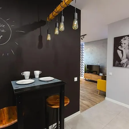 Nowoczesny W Sercu Mokotowa *